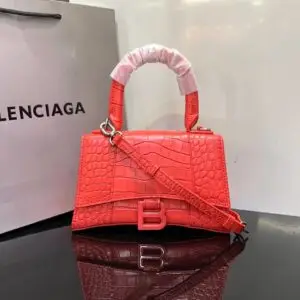 BALENZIAGA