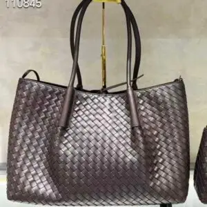 BOTTEGA
