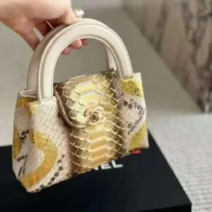 CHANEL