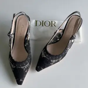 DIOR