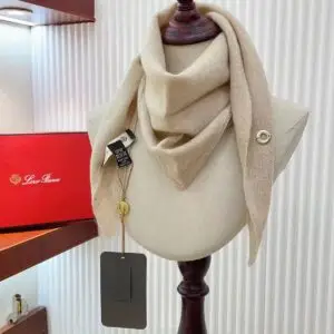 LORO PIANA