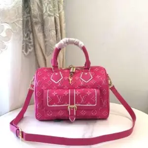 LOUSE VUITTON
