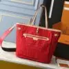 LOUSE VUITTON