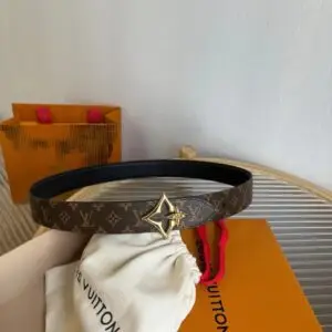LOUSE VUITTON