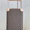 LOUSE VUITTON