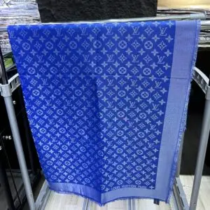 LOUSE VUITTON