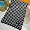 LOUSE VUITTON