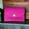 LOUSE VUITTON