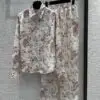 LOUSE VUITTON