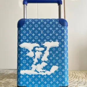 LOUSE VUITTON