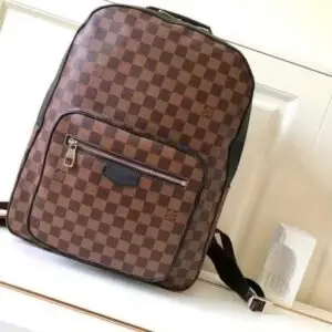 LOUSE VUITTON