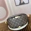 LOUSE VUITTON