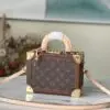 LOUSE VUITTON