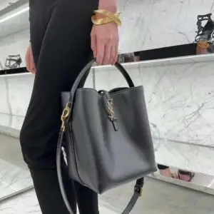 SAINT LAURENT