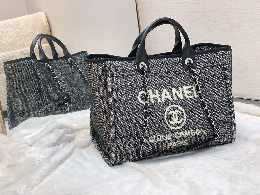Chanel Deauville tote chain shoulder bag Chanel Deauville tote chain shoulder bag