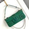 Design Lady Handbag Bag Cowhide Leather Bags Designer 23 Fashion Flower Sticker Loco Handbag Small Square Magnetic Single Shoulder Straddle Handheld O3kk - Dubai Fashion LUX