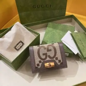 Diana jumbo card case - Dubai Fashion LUX