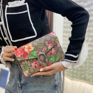 Dionysus GG Supreme chain wallet - Dubai Fashion LUX