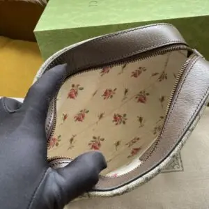 Neo Vintage Supreme messenger Bag - Dubai Fashion LUX