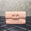 VLOGO SIGNATURE GRAINY CALFSKIN WALLET WITH CHAIN - Dubai Fashion LUX