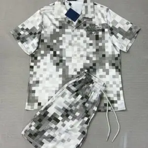 LOUIS VUITTON Summer Set